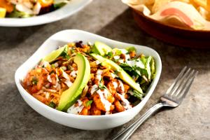 1 serving Chipotle Chicken Fresh Mex Bowl