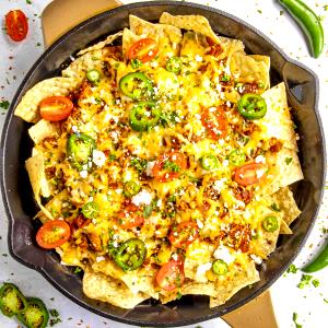 1 serving Chipotle Chicken Nachos