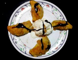 1 Serving Chocolate Turtle Empanadas