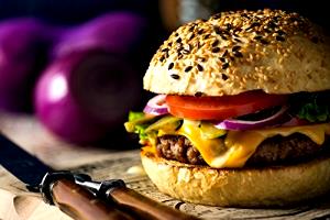 1 Serving Chopped Beef Steak Burger - Half Pounder