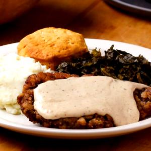 1 Serving Country Fried Steak Without Peppered White Gravy