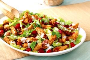 1 Serving Crispy Chicken Club Salad