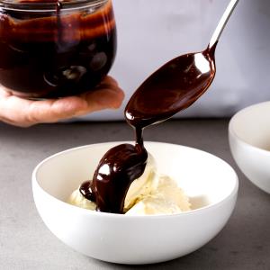 1 Serving Dark Chocolate Delight Fudge Sauce