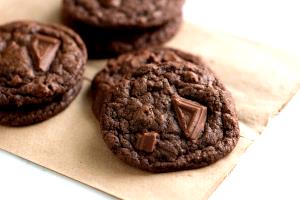 1 Serving Double Chocolate Cookie, No Refined Sugar