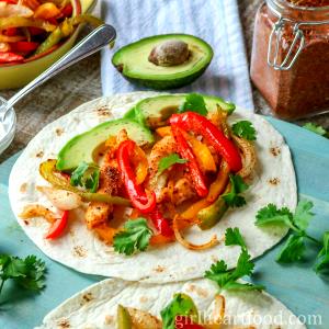 1 Serving Fajitas Breaded Fish W/Corn Tortillas