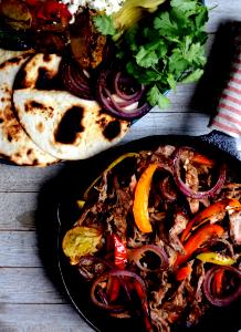 1 Serving Fajitas Carnitas W/Flour Tortillas