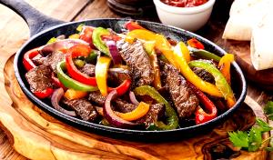 1 Serving Fajitas Steak W/Corn Tortillas