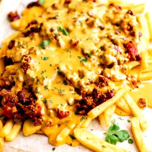 1 Serving French Fries, Chili Cheese