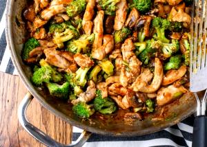 1 Serving Ginger Broccoli Chicken