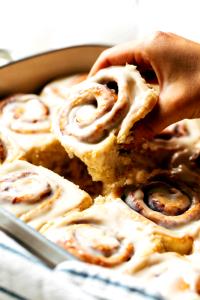 1 Serving Gourmet Cinnamon Roll Dough