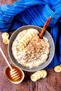 1 Serving Honey Banana Crunch Oatmeal W/ Toppings