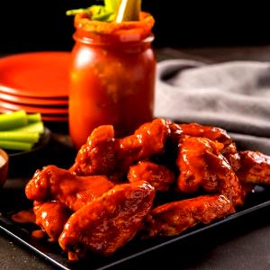 1 Serving Hot Caesar Wing