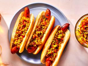 1 Serving Hot Dog Relish