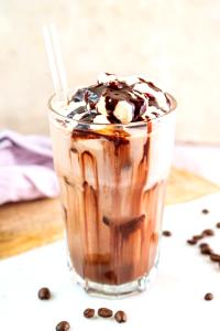 1 Serving Large Iced Caffee Mocha With Whip 20Oz., 8 Tbsp. Whip - Homogenized Milk