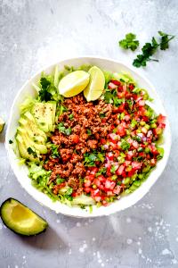 1 serving Lunch Taco Salad with Seasoned Ground Beef (No Dressing)