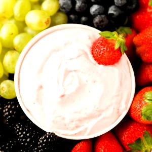 1 Serving Morning Riser With Strawberries And Yogurt Dip