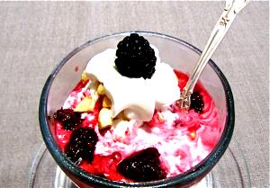 1 serving Northwest Blackberry Sundae