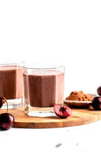 1 serving Northwest Cherry Chocolate Smoothie (24 oz)