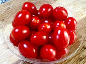 1 Serving Organic Cherry Tomatoes