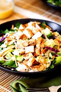 1 serving Oriental Grilled Chicken Salad (Regular)