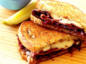 1 Serving Pastrami Melt (Sandwich Filling)