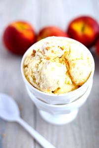 1 Serving Peach Ice Cream - Slow Churned, Yogurt Blends