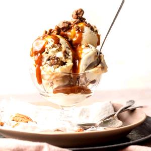 1 Serving Pecan Praline Sundae Ice Cream