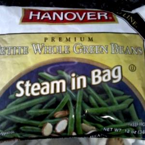 1 Serving Petite Whole Green Beans (28 Oz)