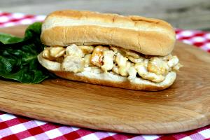 1 Serving Philly Chicken & Cheese, No Cheese Sub 12 İnch