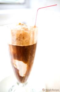 1 serving Root Beer Float