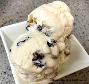 1 Serving Rum Raisin Ice Cream - 4 Oz Scoop