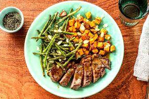 1 serving Saucy Thyme Steak