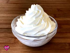 1 Serving Short - Vanilla Creme - Whip - Nonfat Milk