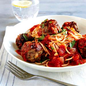 1 Serving Spaghetti & Meatballs W/ Tomato Basil Sauce, Lunch