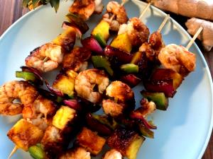 1 serving Spicy Pineapple Glazed Shrimp & Spinach