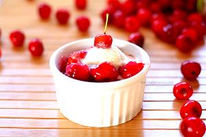 1 Serving Sundae, Cherry - Small