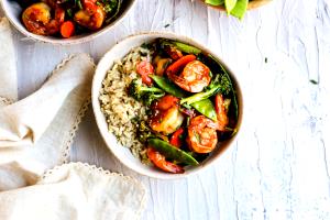 1 Serving Teriyaki Bowl - Dark Chicken & Shrimp - Large - Brown Rice