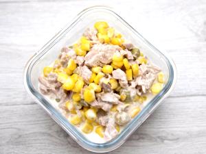 1 Serving Tuna İn Mayonnaise With Sweetcorn