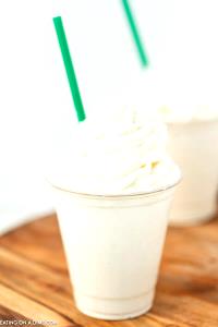 1 Serving Vanilla Bean Shake - Tall, Iced