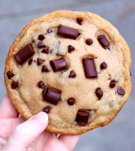 1 Serving Vegan Chocolate Chip Cookie