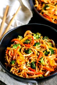 1 Serving Yakisoba Bowl - Veggie