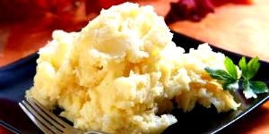 1 side White Cheddar Mashed Potatoes