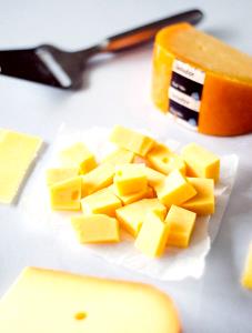 1 slice (22 g) Imported Gouda Cheese