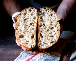 1 slice (26 g) Sourdough Long Sliced Bread