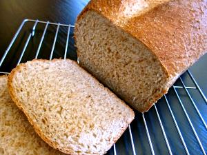 1 slice (31 g) Sliced Honey Wheat Sandwich Bread