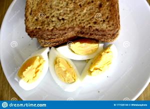 1 Slice (5" X 3" X 1/2") Egg Bread