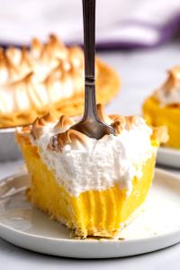 1 slice (81 g) Lemon Meringue Pie Slice