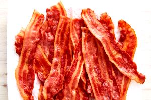 1 Slice Raw Bacon (Cured, Microwaved, Cooked)