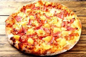 1 Slice Sm. Can Bacon & Pineapple Pizza