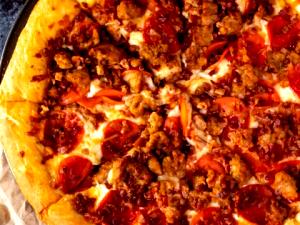 1 Slice Small Meat Topper Traditional Crust Pizza